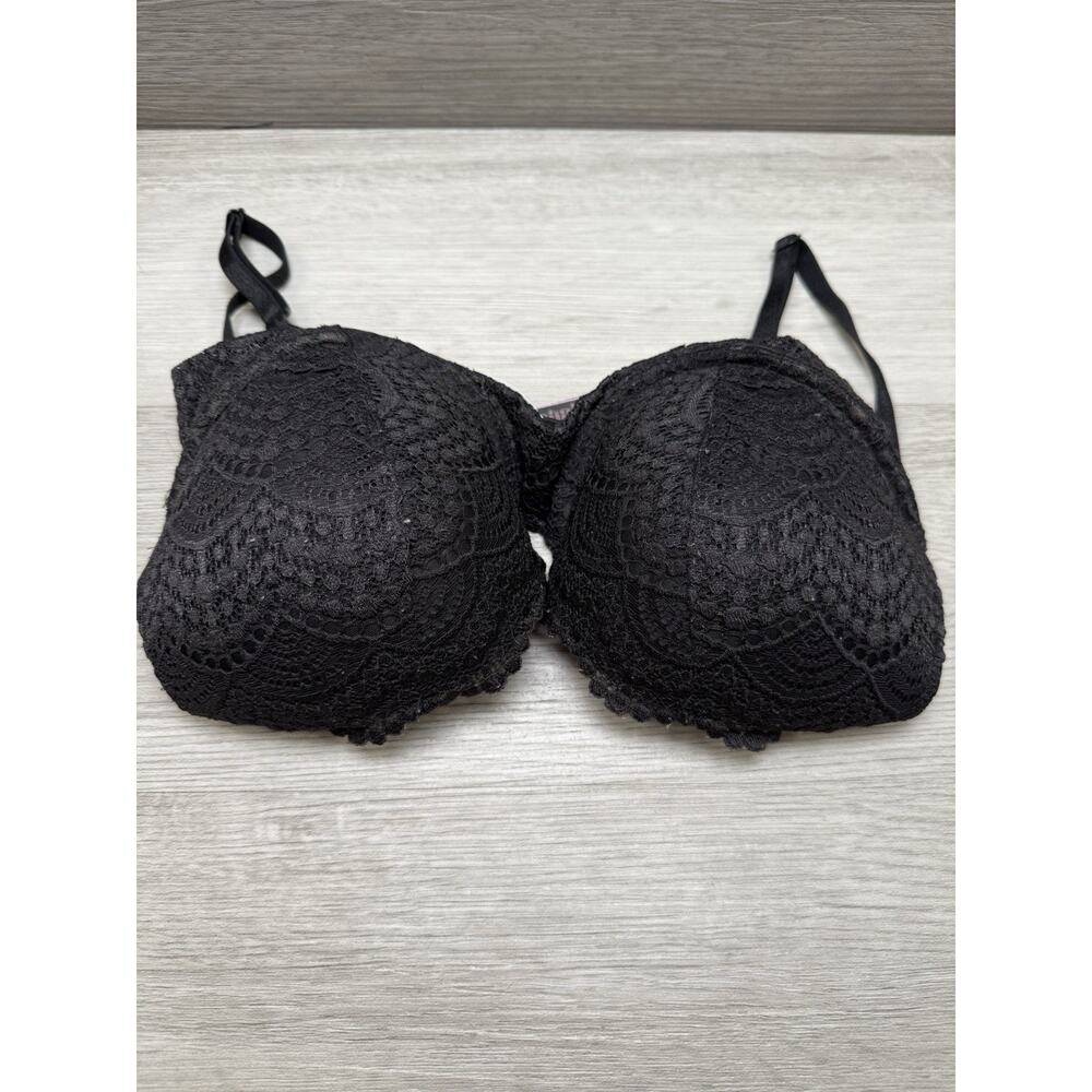 Victoria’s Secret Women’s Size 32D Push Up Bra Full Coverage